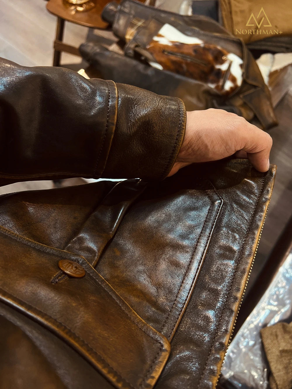 LE BLOUSON EN CUIR NEWSBOY