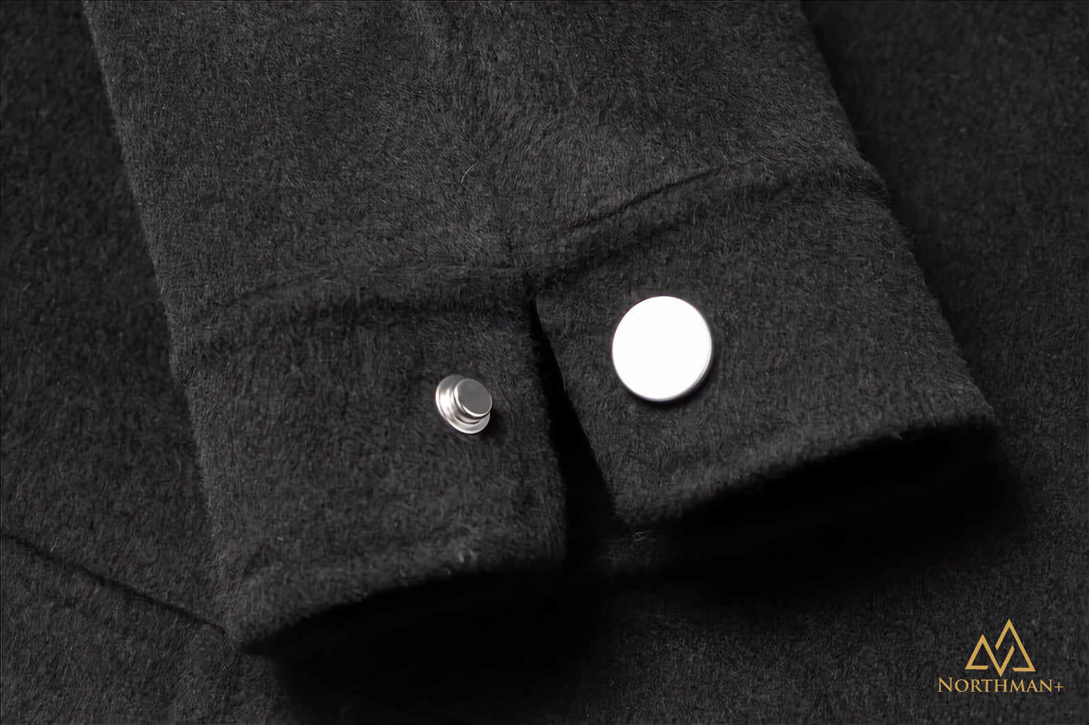 Manteau en laine noire pour homme