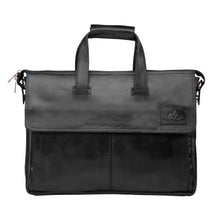 The Retro Styled Laptop Bag