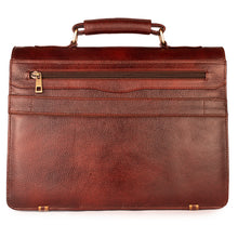 The Classic Briefcase in Burgundy