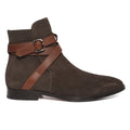 Bottes Jodhpur en daim marron avec brides de couleur fauve : Les bottes Jodhpur