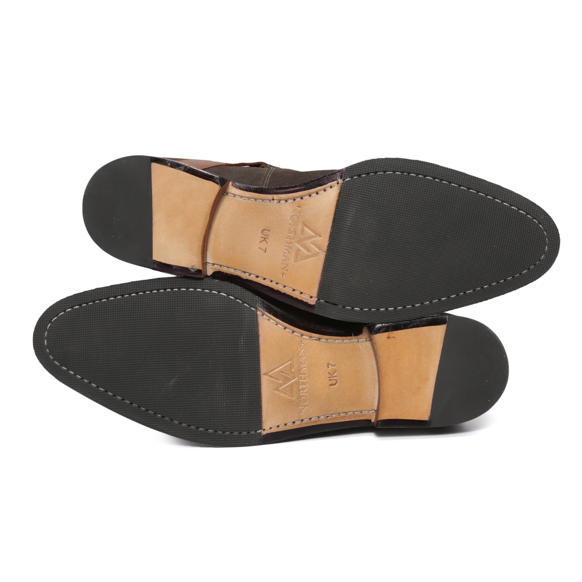 Bottes Jodhpur en daim marron avec brides de couleur fauve : Les bottes Jodhpur